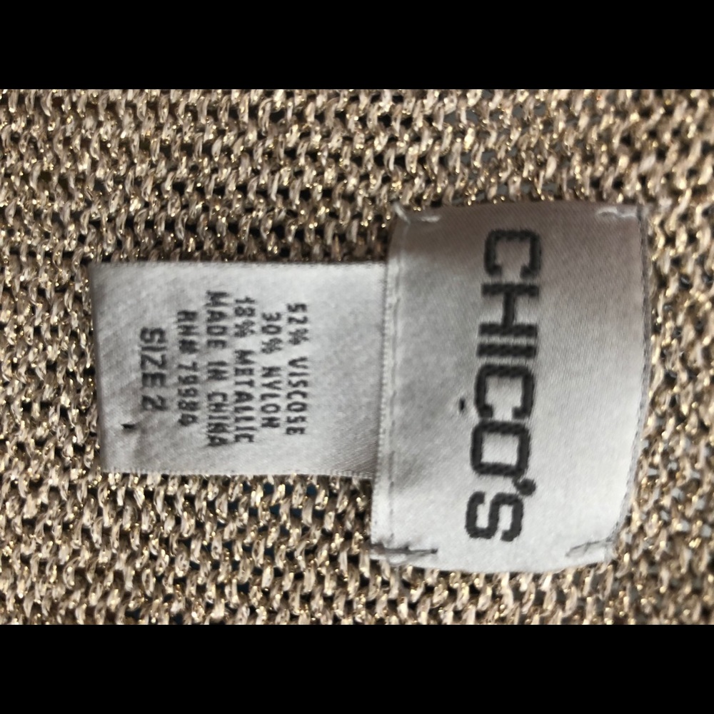 Large V-Neck Sweater - Picture 3 of 4